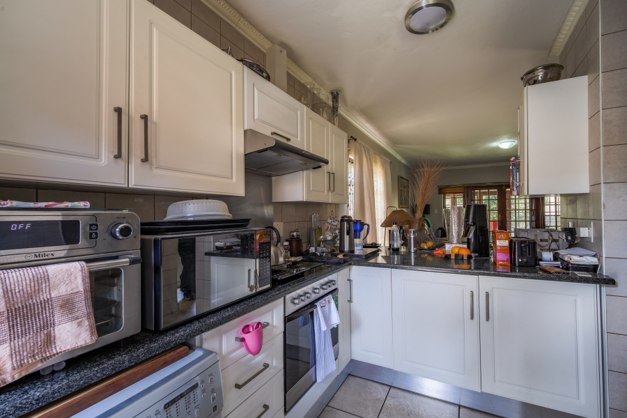 3 Bedroom Property for Sale in Equestria Gauteng