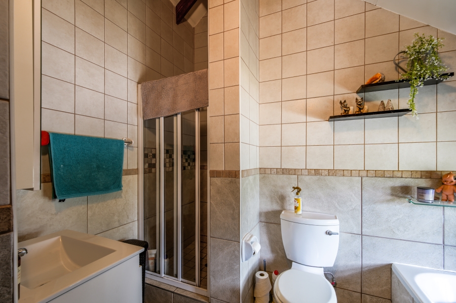 3 Bedroom Property for Sale in Equestria Gauteng