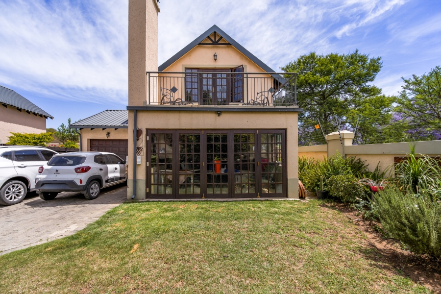 3 Bedroom Property for Sale in Equestria Gauteng