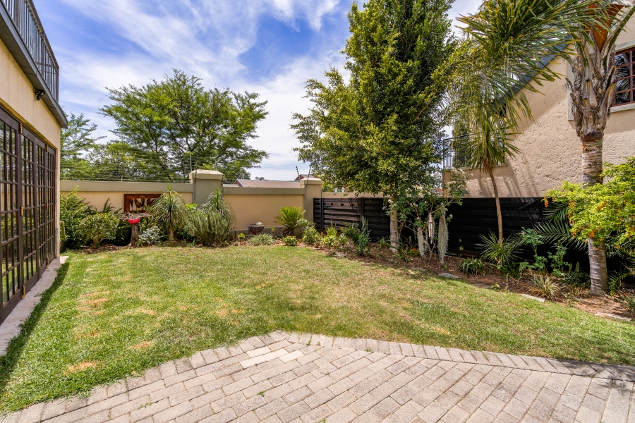 3 Bedroom Property for Sale in Equestria Gauteng