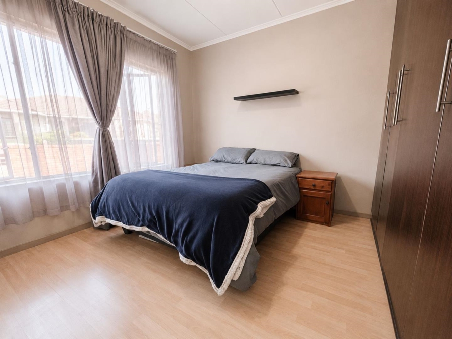 2 Bedroom Property for Sale in Douglasdale Gauteng