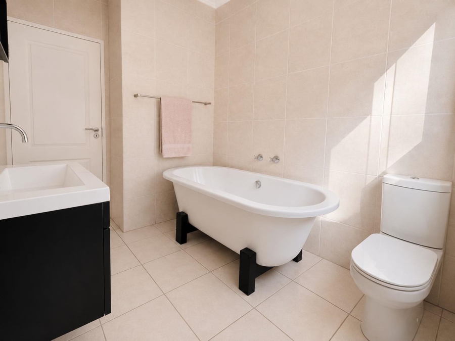 2 Bedroom Property for Sale in Douglasdale Gauteng