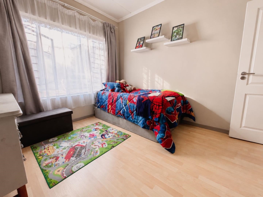 2 Bedroom Property for Sale in Douglasdale Gauteng