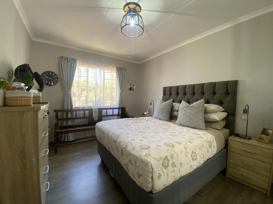 To Let 2 Bedroom Property for Rent in Rietvalleirand Gauteng