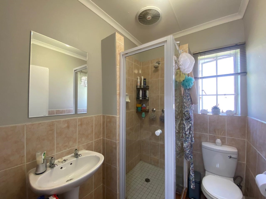 To Let 2 Bedroom Property for Rent in Rietvalleirand Gauteng