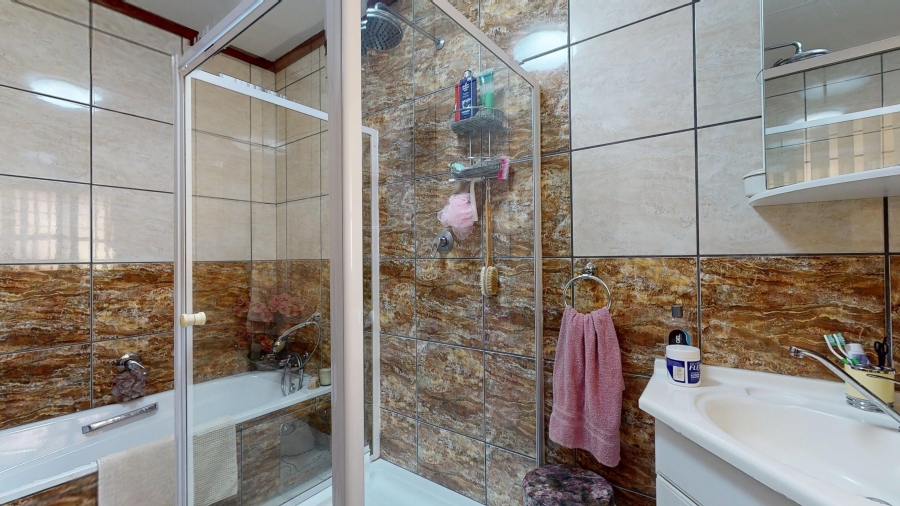 4 Bedroom Property for Sale in Atlasville Gauteng