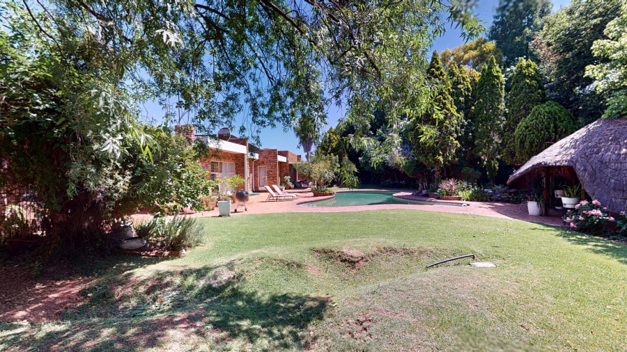 4 Bedroom Property for Sale in Atlasville Gauteng