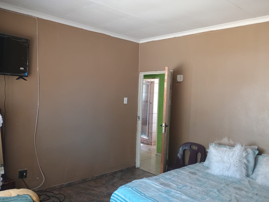 4 Bedroom Property for Sale in Vanderbijlpark CW 3 Gauteng