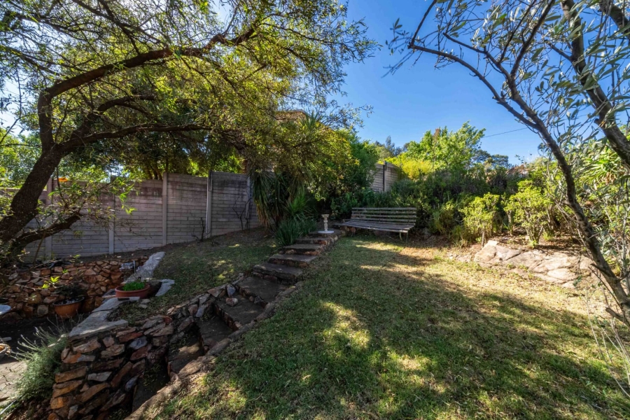 3 Bedroom Property for Sale in Roodekrans Gauteng