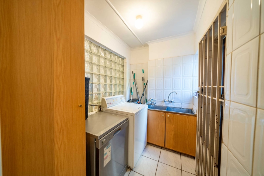 5 Bedroom Property for Sale in Parkrand Gauteng