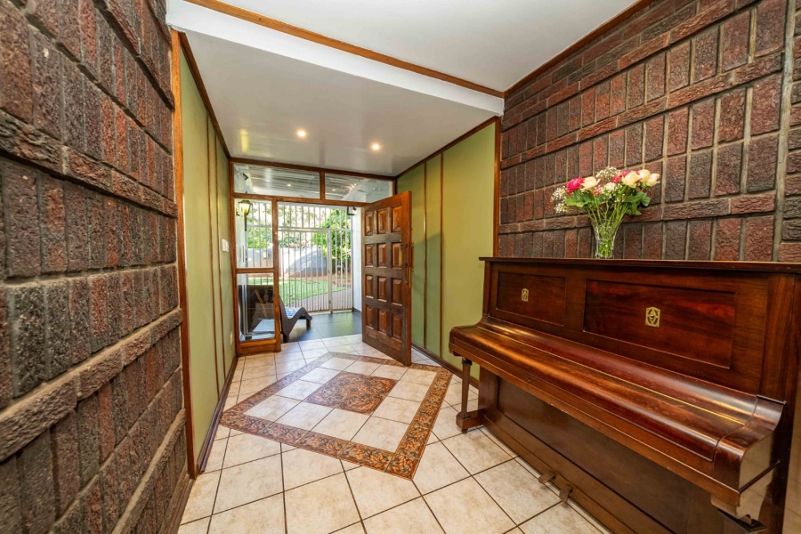 5 Bedroom Property for Sale in Parkrand Gauteng