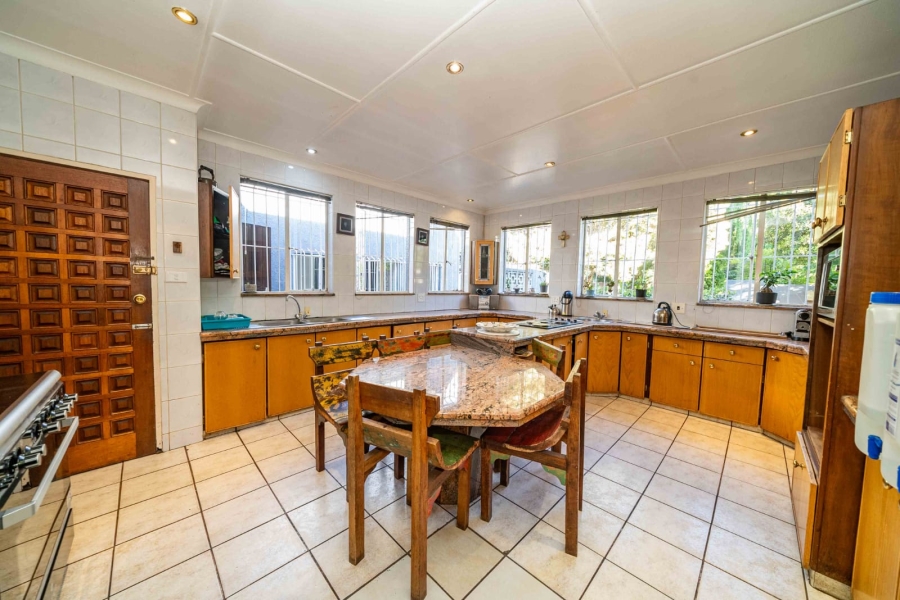 5 Bedroom Property for Sale in Parkrand Gauteng