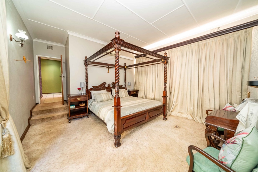 5 Bedroom Property for Sale in Parkrand Gauteng