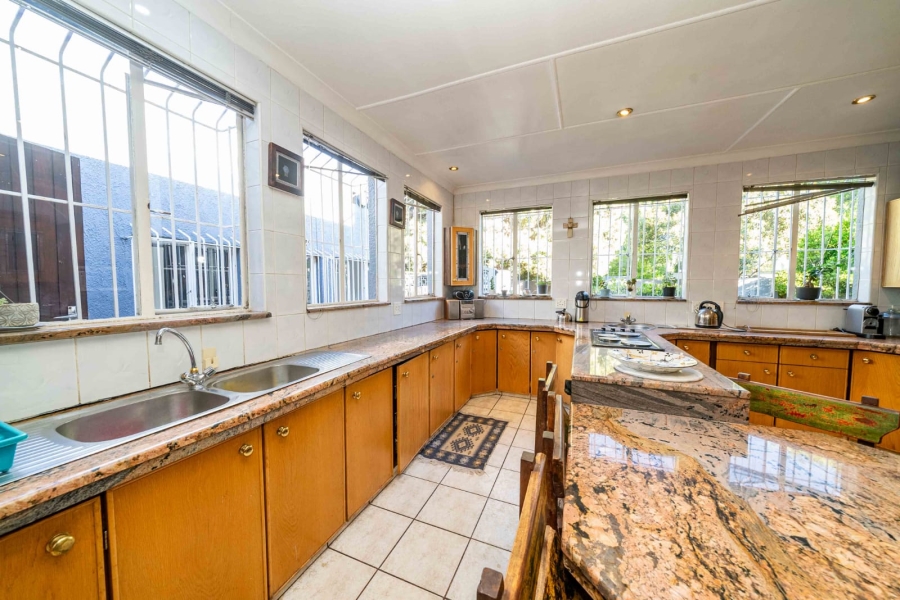 5 Bedroom Property for Sale in Parkrand Gauteng