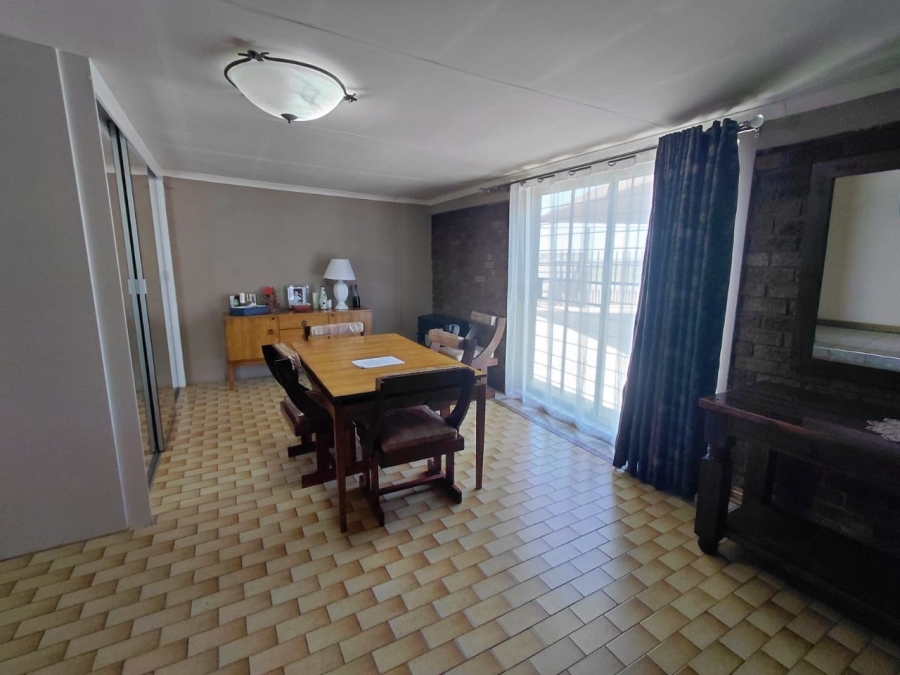 3 Bedroom Property for Sale in Minnebron Gauteng