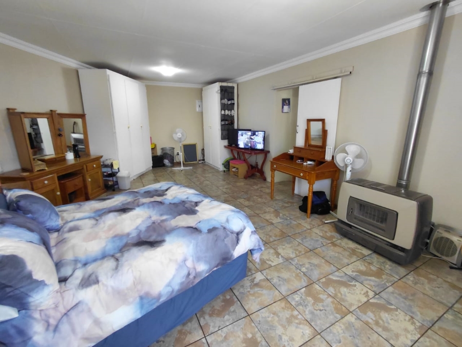3 Bedroom Property for Sale in Minnebron Gauteng