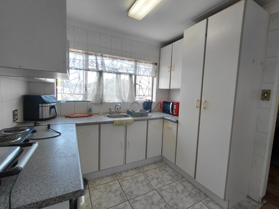 3 Bedroom Property for Sale in Minnebron Gauteng