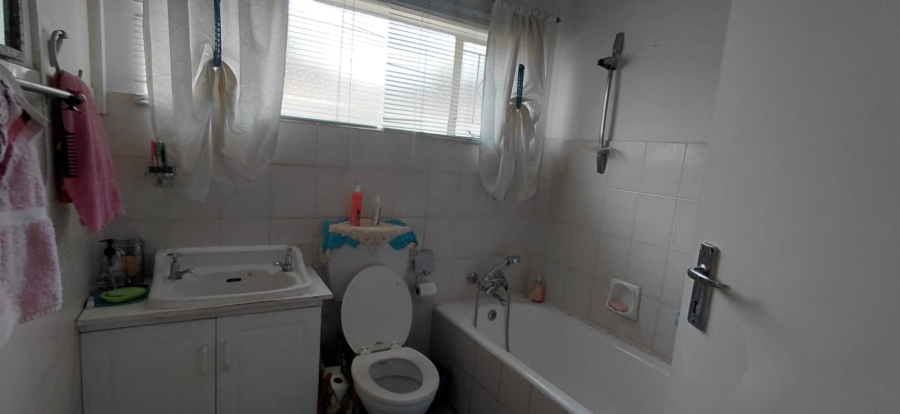 3 Bedroom Property for Sale in Ravenswood Gauteng