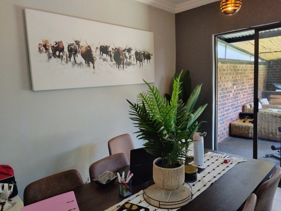 2 Bedroom Property for Sale in Birchleigh Gauteng