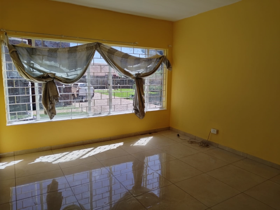 2 Bedroom Property for Sale in Kempton Park Ext 5 Gauteng