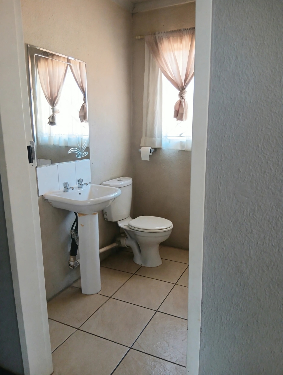 3 Bedroom Property for Sale in Protea Glen Gauteng