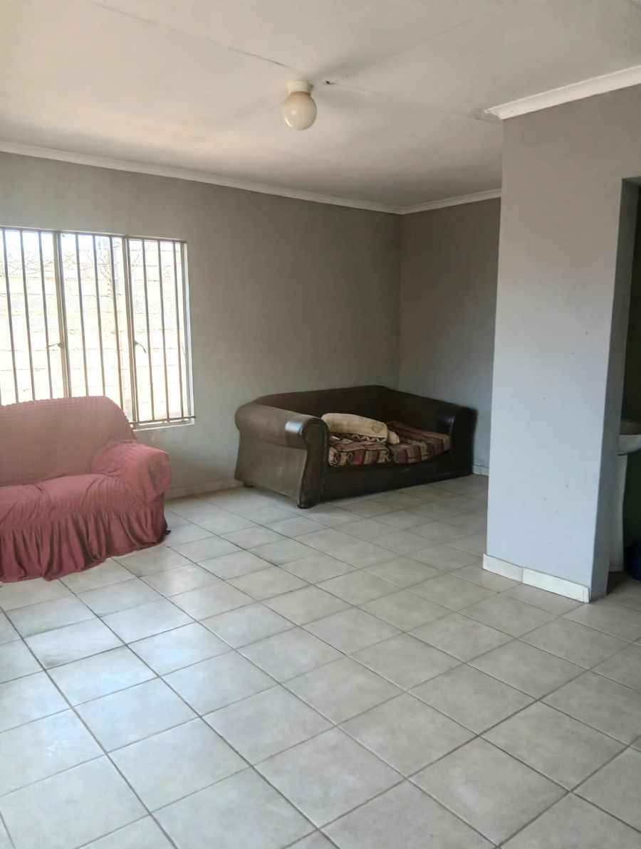3 Bedroom Property for Sale in Protea Glen Gauteng