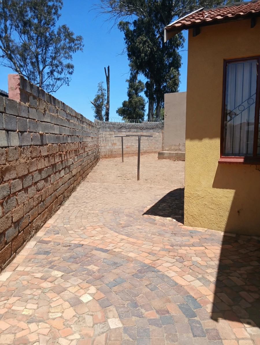 3 Bedroom Property for Sale in Protea Glen Gauteng