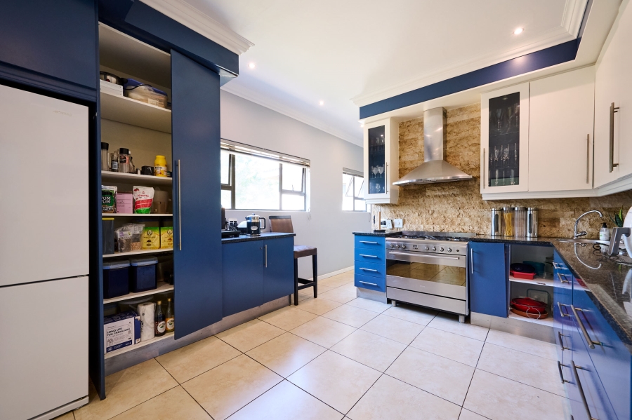 4 Bedroom Property for Sale in Carlswald North Estate Gauteng