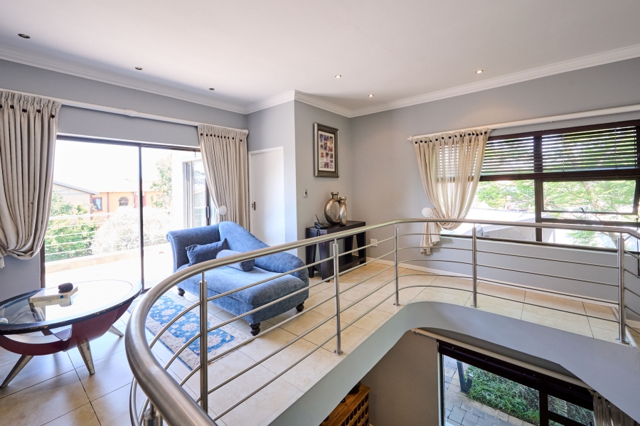 4 Bedroom Property for Sale in Carlswald North Estate Gauteng