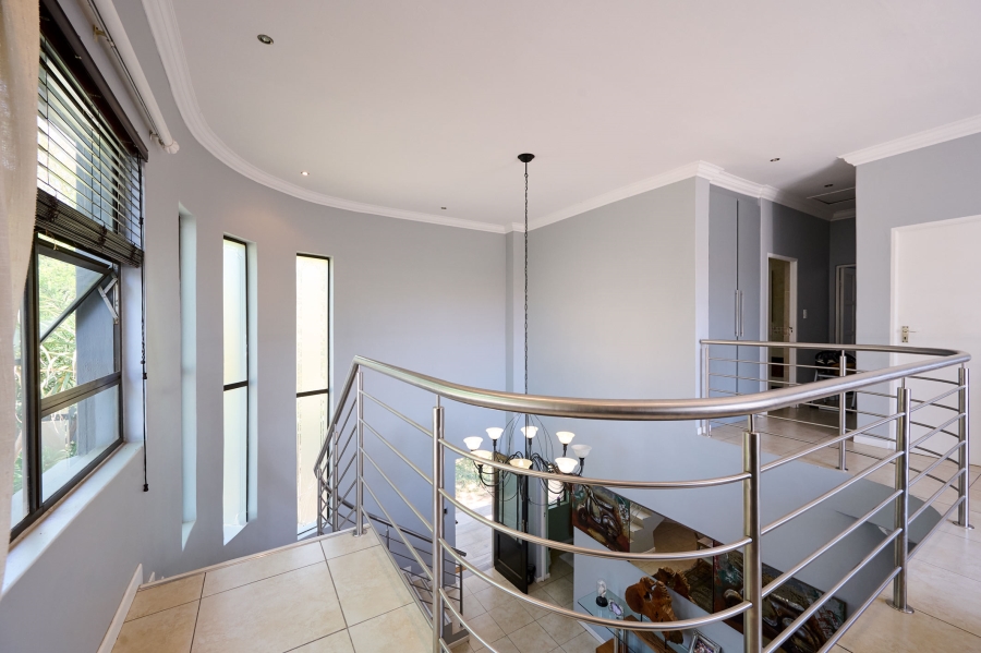 4 Bedroom Property for Sale in Carlswald North Estate Gauteng