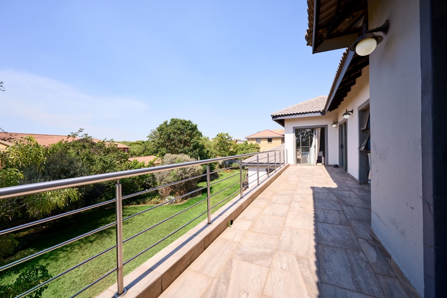4 Bedroom Property for Sale in Carlswald North Estate Gauteng