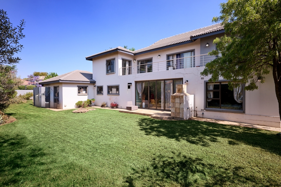 4 Bedroom Property for Sale in Carlswald North Estate Gauteng