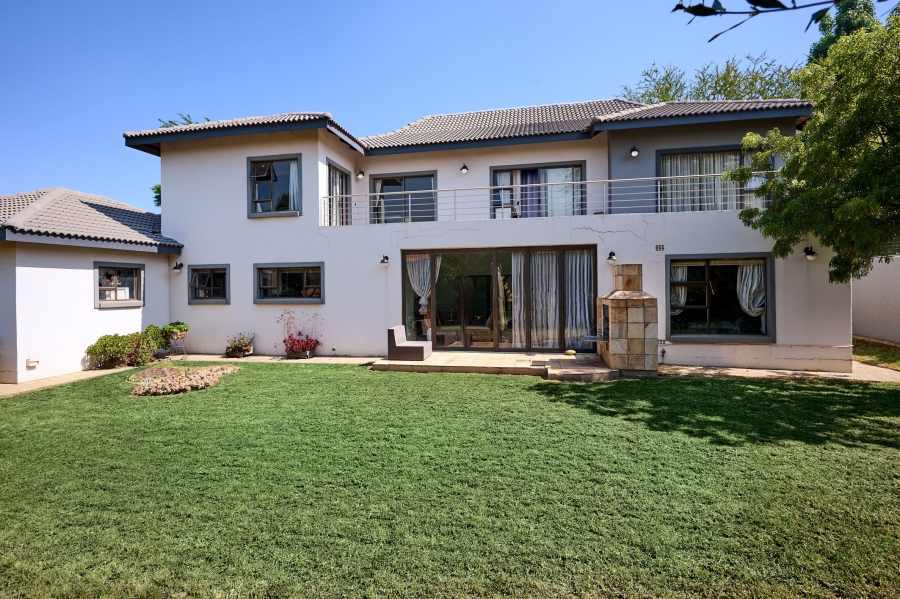 4 Bedroom Property for Sale in Carlswald North Estate Gauteng