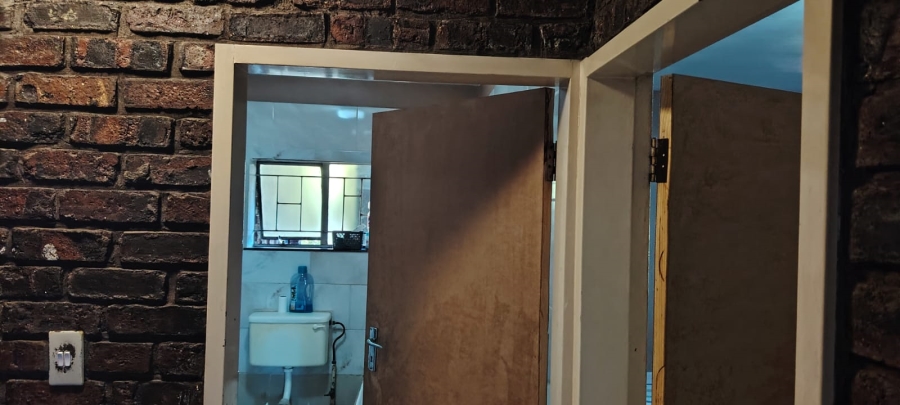 2 Bedroom Property for Sale in Sunnyside Gauteng