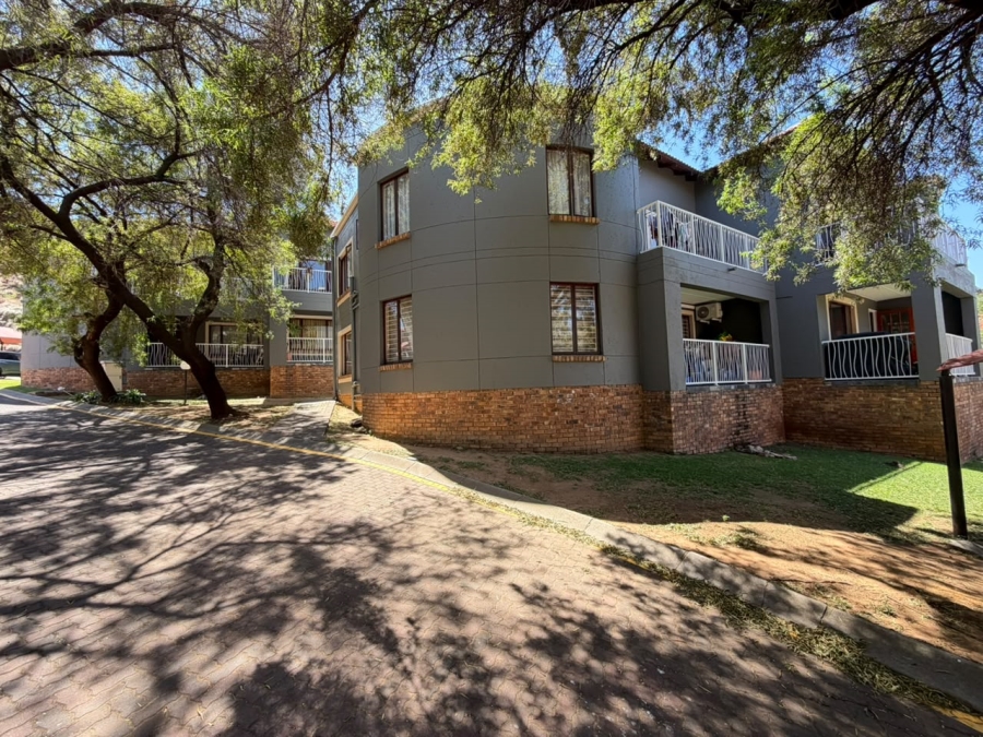 2 Bedroom Property for Sale in Winchester Hills Gauteng