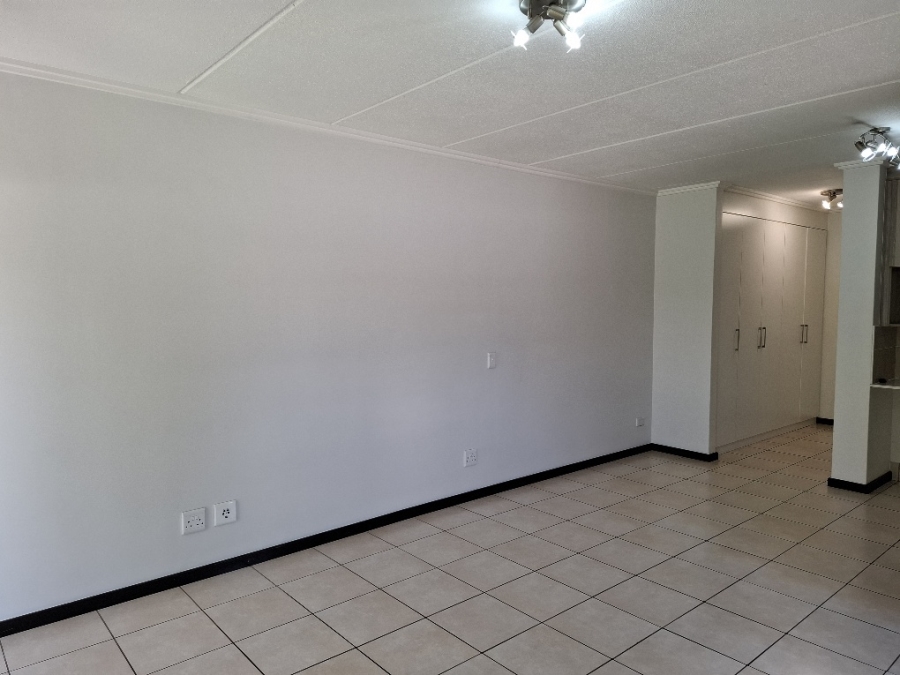 To Let 0 Bedroom Property for Rent in Fourways Gauteng