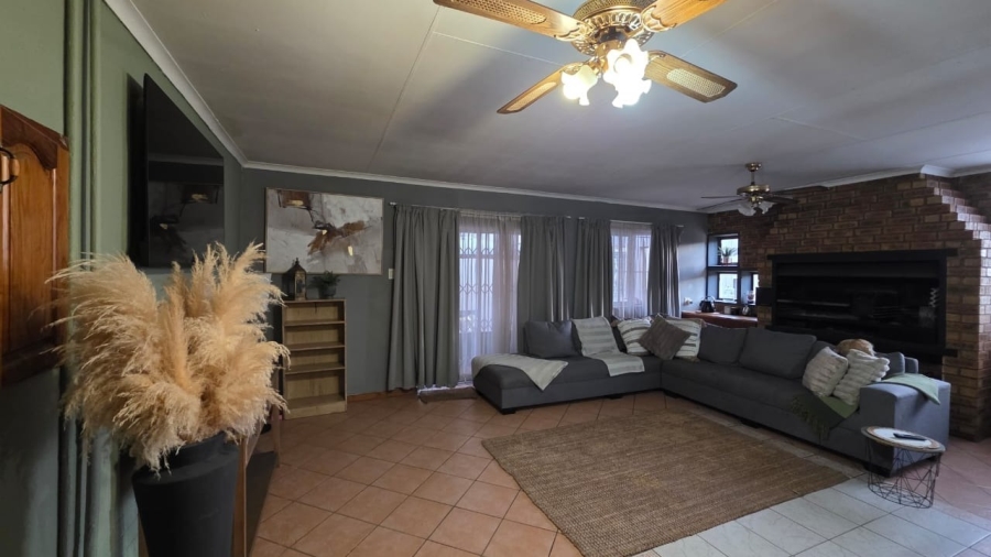 3 Bedroom Property for Sale in Northdene Gauteng
