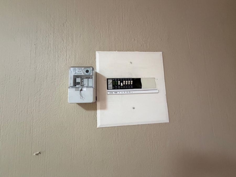 To Let 2 Bedroom Property for Rent in Vorna Valley Gauteng