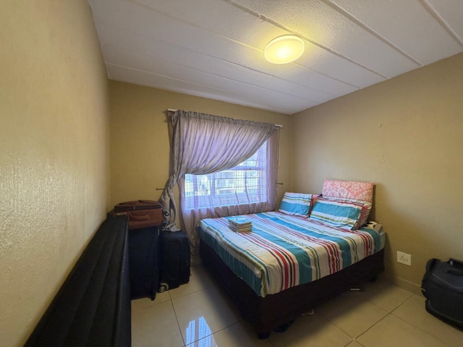 To Let 2 Bedroom Property for Rent in Vorna Valley Gauteng
