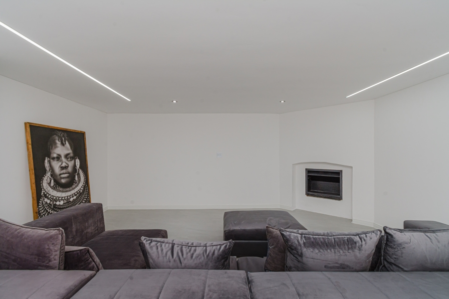 To Let 4 Bedroom Property for Rent in Bryanston Gauteng