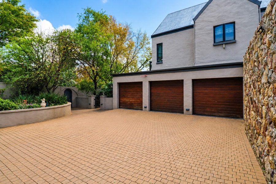 4 Bedroom Property for Sale in Rivonia Gauteng