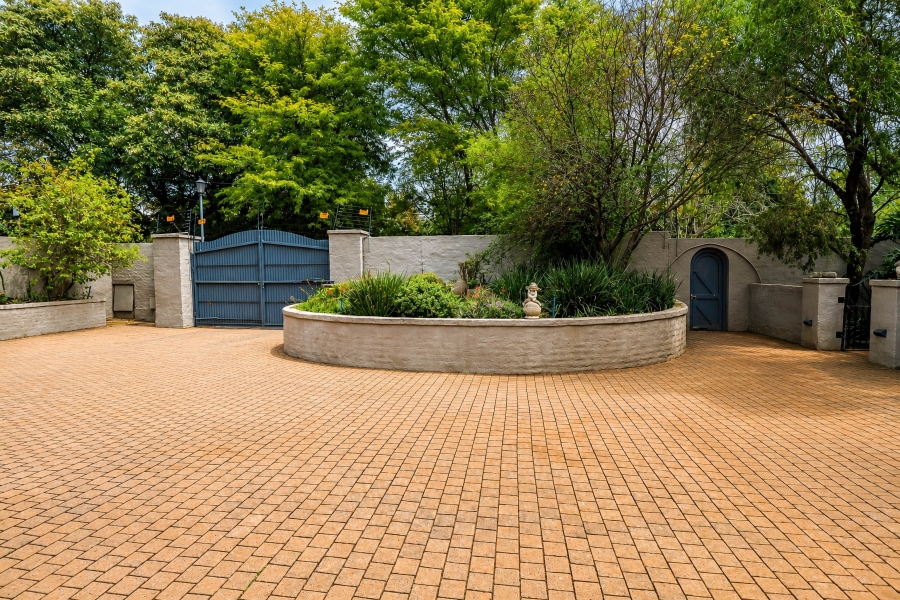 4 Bedroom Property for Sale in Rivonia Gauteng