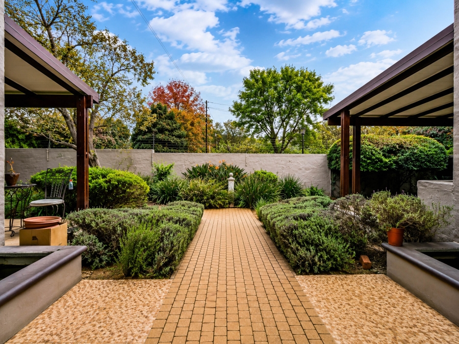 4 Bedroom Property for Sale in Rivonia Gauteng