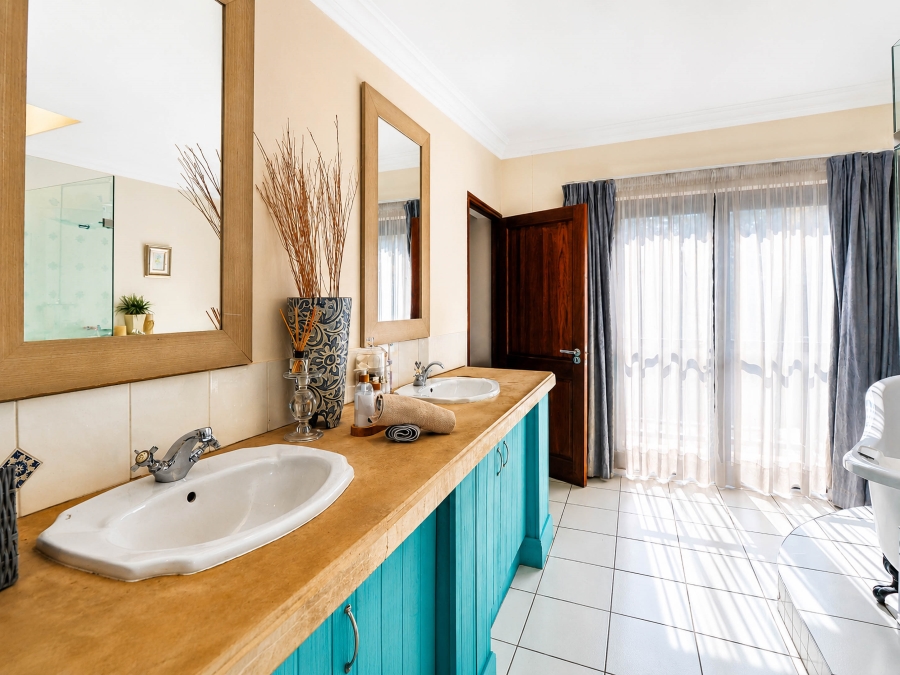 4 Bedroom Property for Sale in Rivonia Gauteng