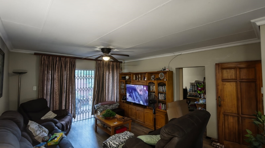 3 Bedroom Property for Sale in Wonderboom South Gauteng