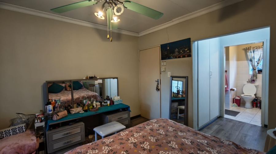 3 Bedroom Property for Sale in Wonderboom South Gauteng