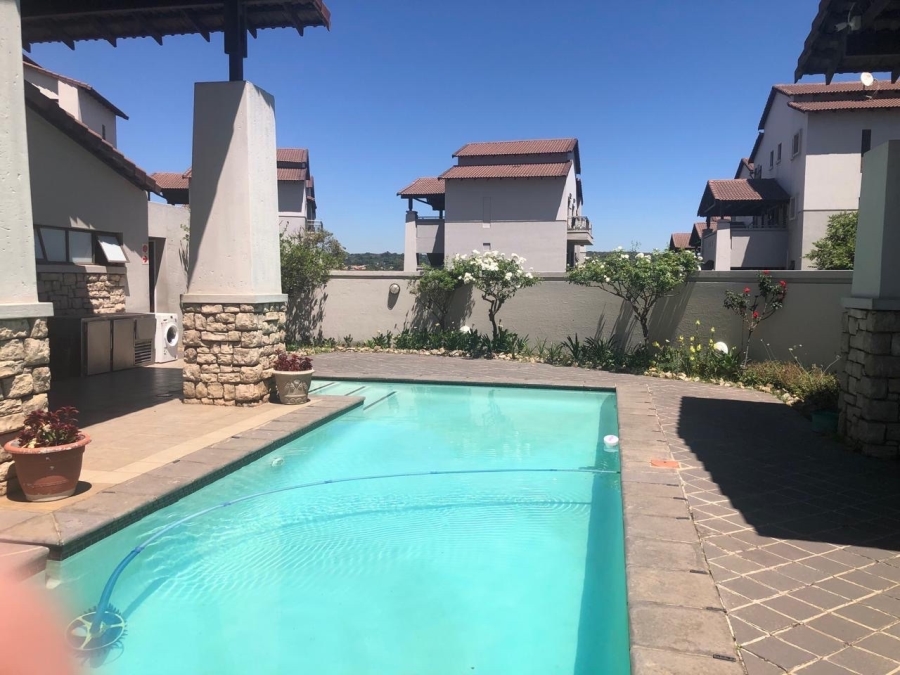 1 Bedroom Property for Sale in Sunninghill Gauteng