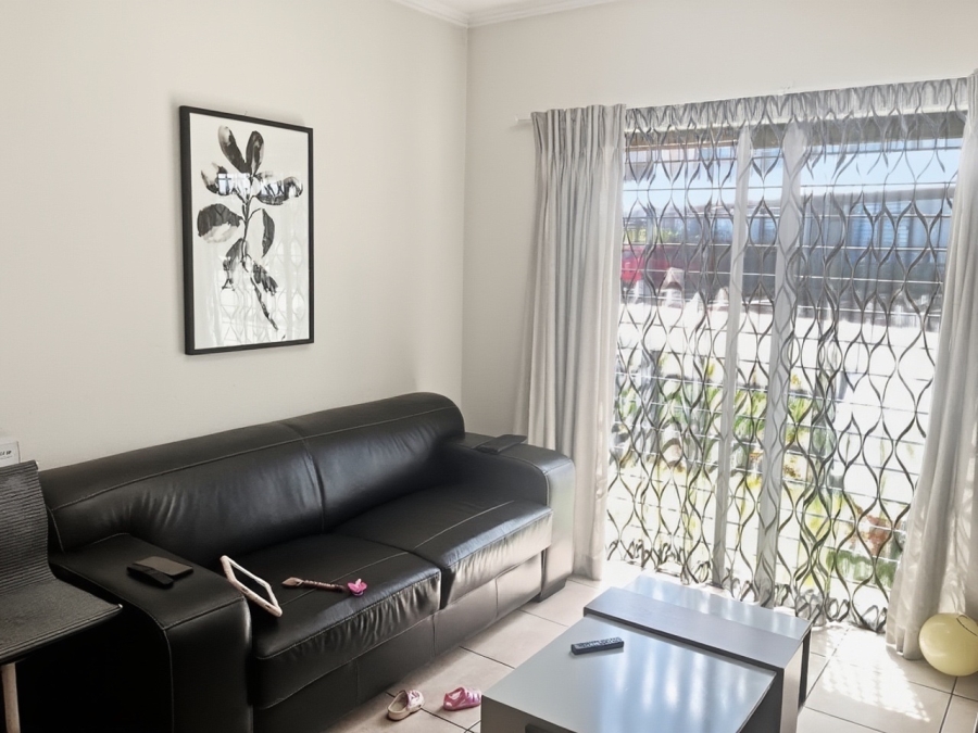 1 Bedroom Property for Sale in Sunninghill Gauteng