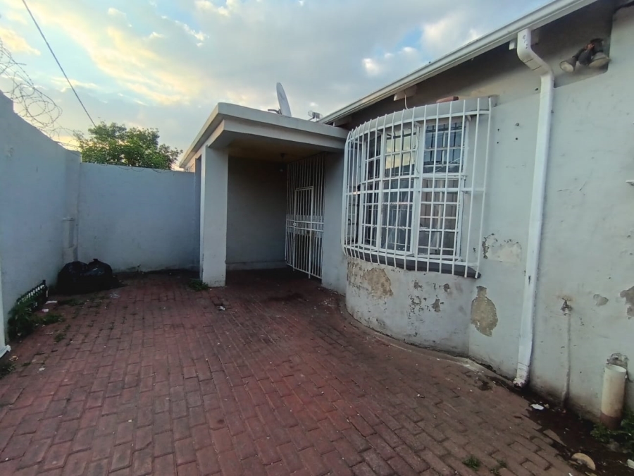 4 Bedroom Property for Sale in Brixton Gauteng