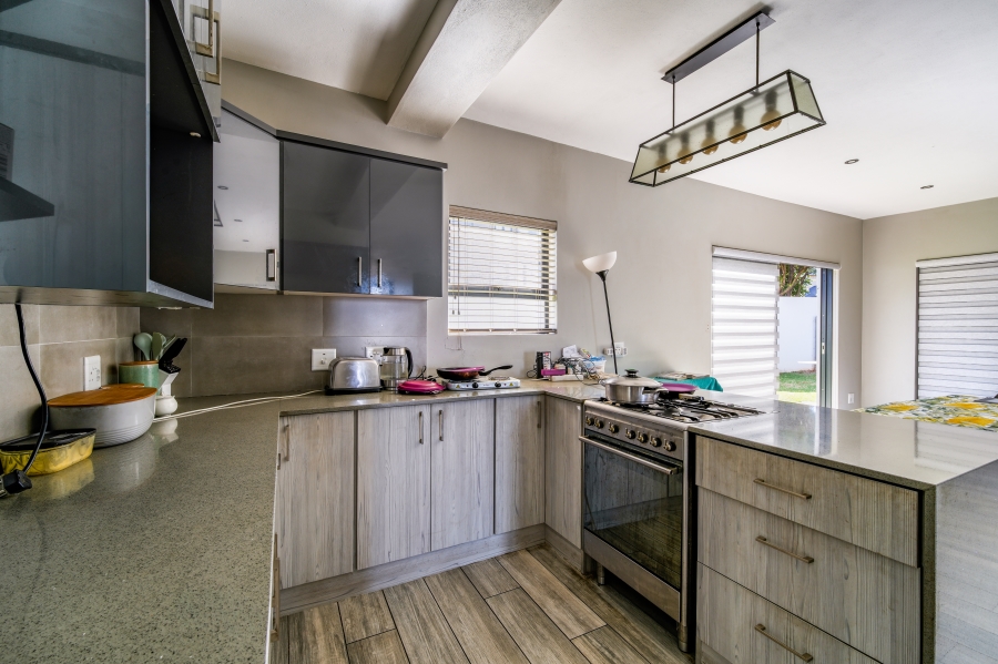 4 Bedroom Property for Sale in Country View Estate Gauteng
